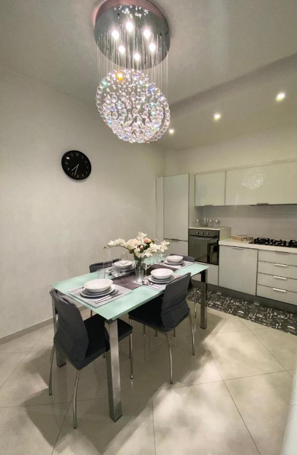 Casavacanza Carme' Napoli Eksteriør billede