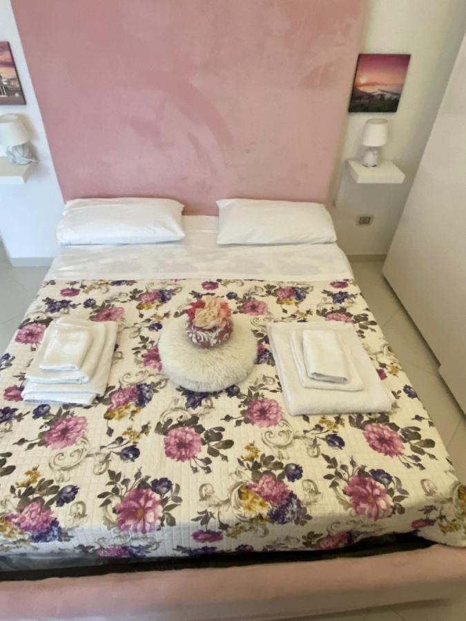 Casavacanza Carme' Napoli Eksteriør billede